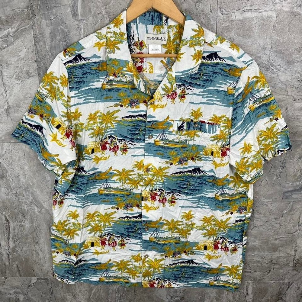 John Blair Hawaiian shirt with a relaxed mix of blue and yellow hues men's‎ L